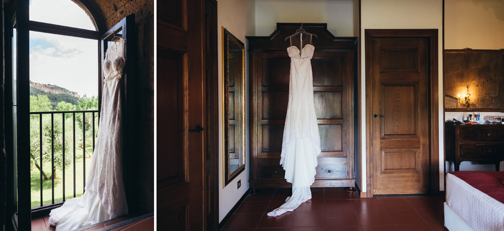 Fotografo Matrimonio Orvieto Il bellissimo vestito della sposa è appeso su un armadio