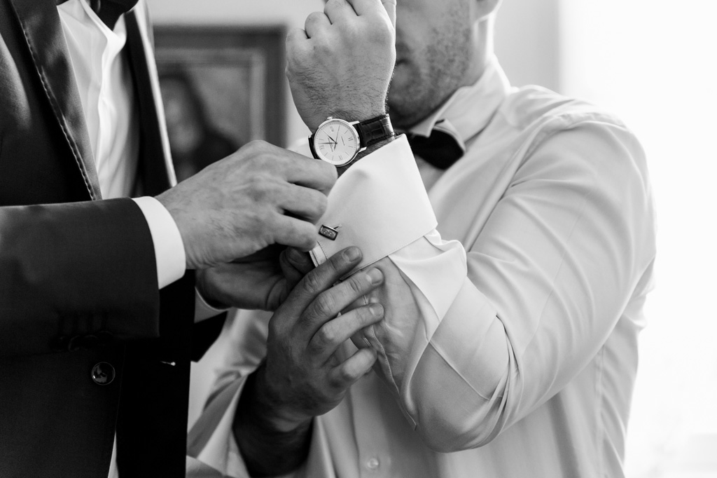 Fotografo Matrimonio Monza Dettaglio dell'orologio delo sposo