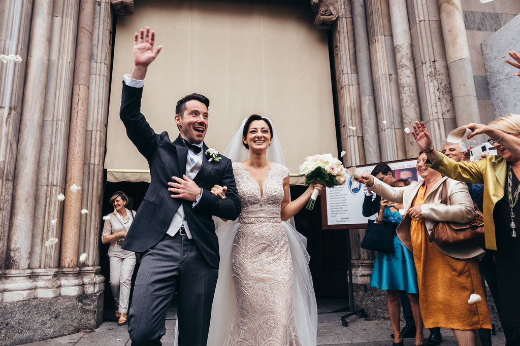 Fotografo Matrimonio Monza I due sposi sono accolti da