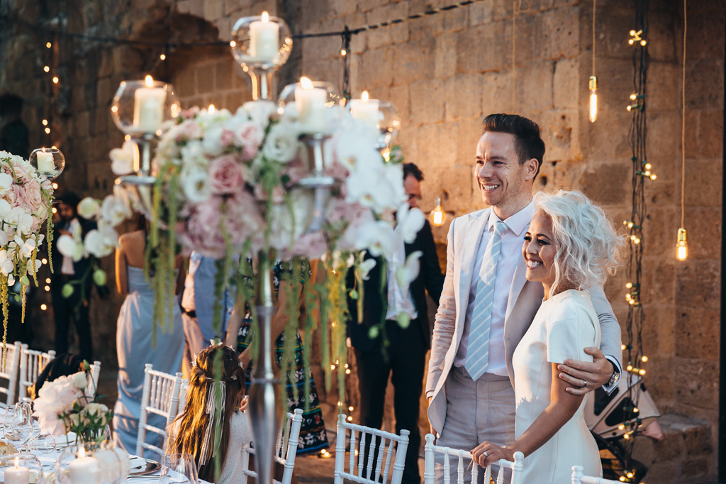 Fotografo Matrimonio Orvieto Gli sposi sorridono allegramente