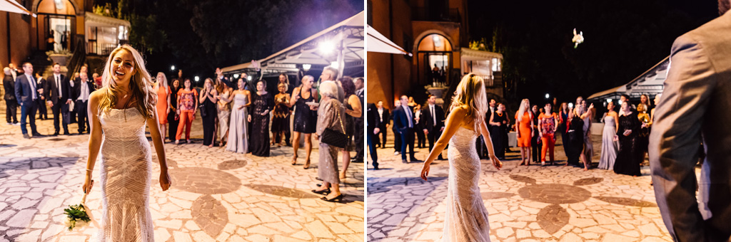 Fotografo Matrimonio Villa Del Cardinale La sposa lancia un mazzo di fiori tra la folla degli invitati