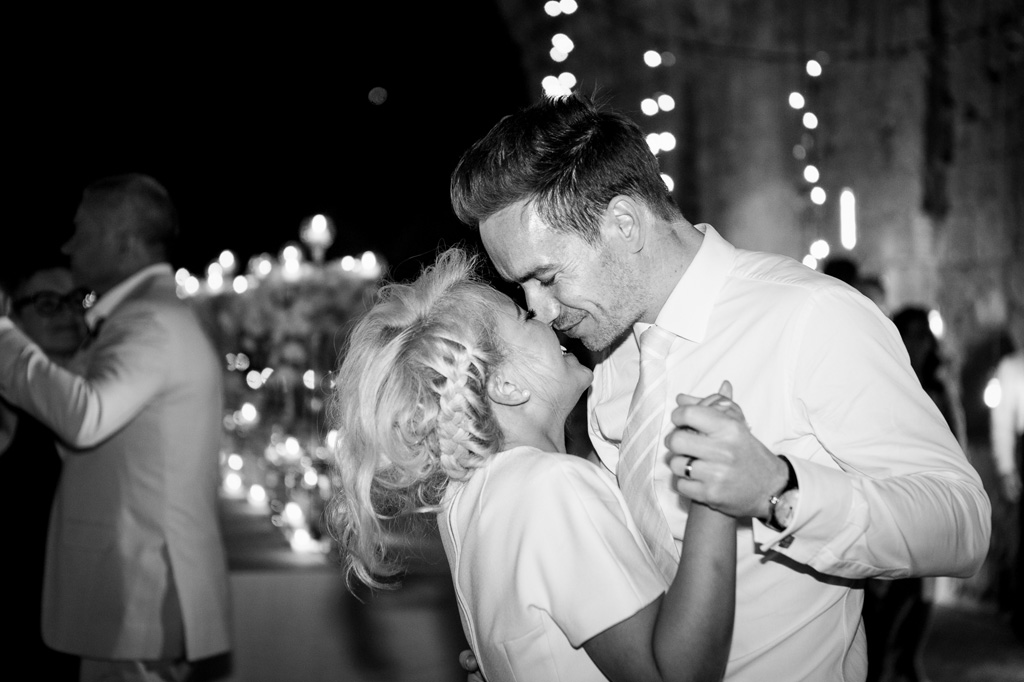 Fotografo Matrimonio Orvieto Lo sposo danza con la sposa