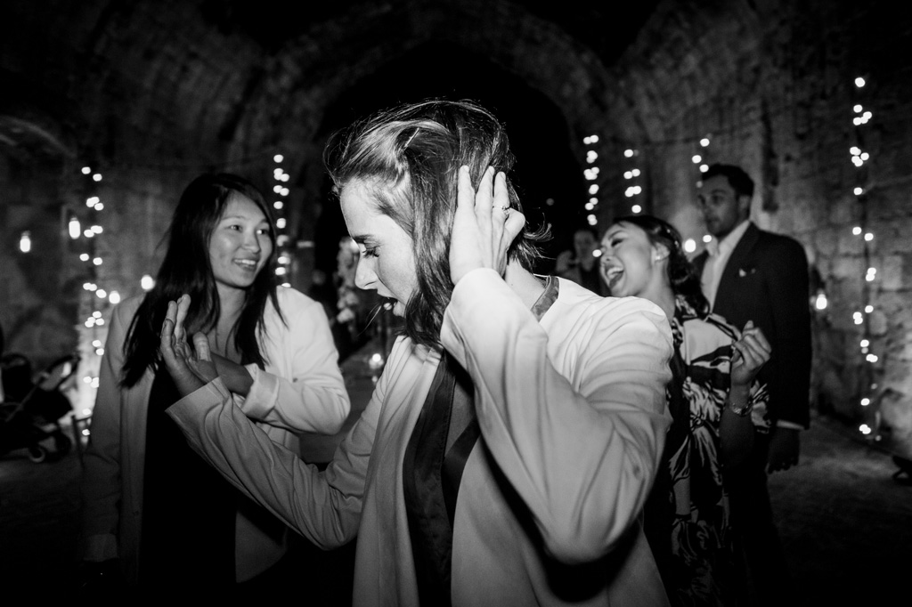 Fotografo Matrimonio Orvieto Gli invitati danzano in pista