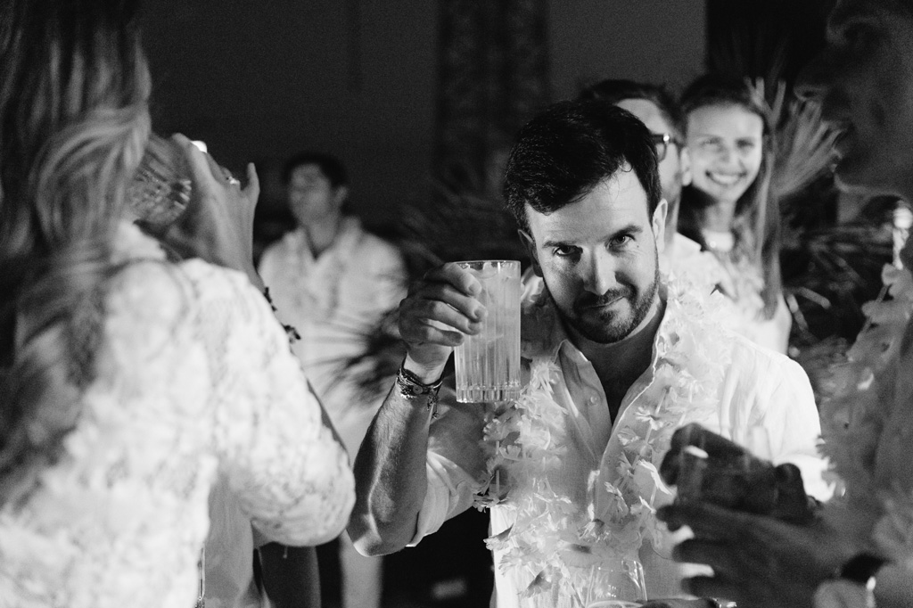 Fotografo Matrimonio Milano Ceresio Festa Piscina fotografo matrimonio milano ceresio festa piscina