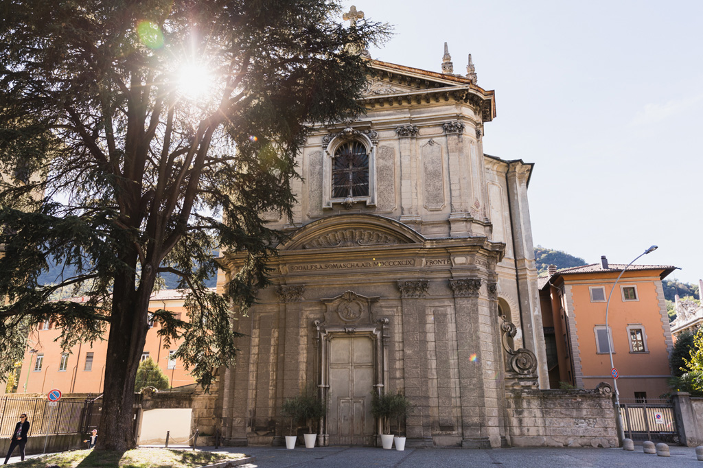 Wedding Photographer Como Lake La chiesa del convento