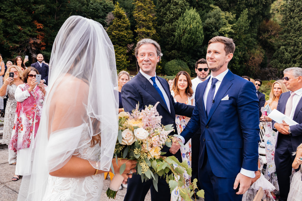 Wedding Photographer Como Lake Villa Pizzo Villa d'Este cerimonia padre della sposa tom e indigo villa pizzo lago di como