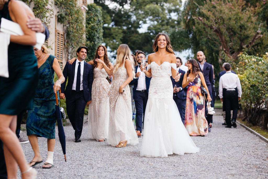 Wedding Photographer Como Lake Villa Pizzo Villa d'Este la sposa e gli invitati tom e indigo villa pizzo lago di como matrimonio