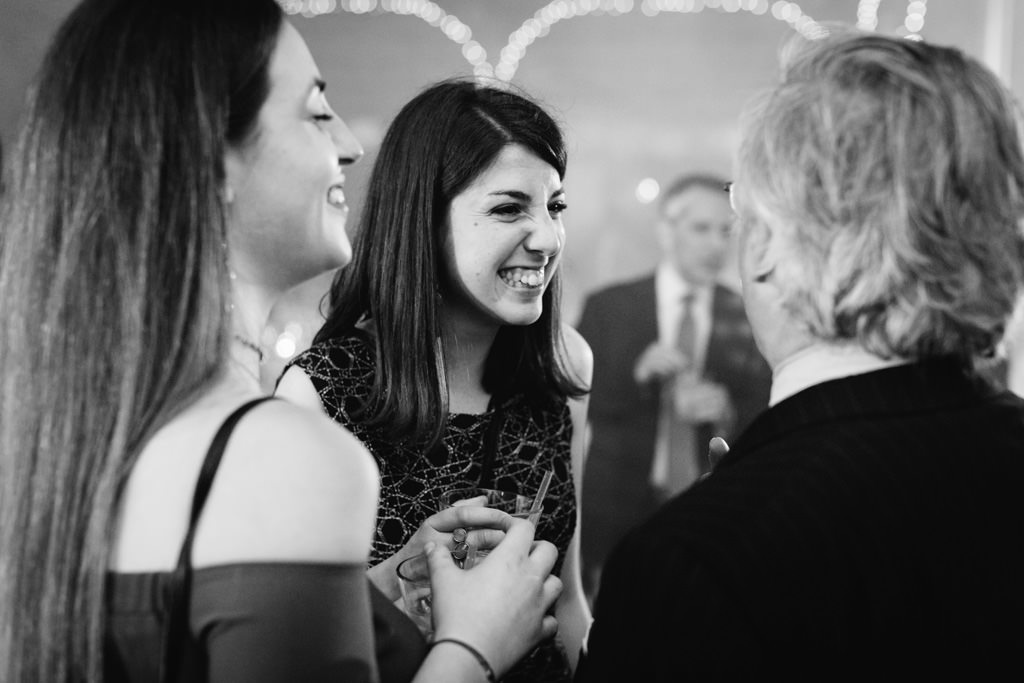 Fotografo Cena di Gala Casa Gobbato Convegno Antitrust Treviso 2 Le invitate s'intrattengono in lunghe conversazioni