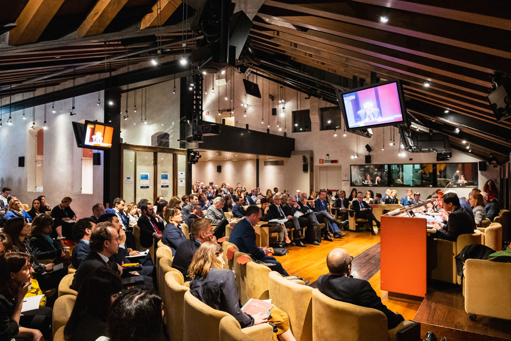 Fotografo Congresso Antitrust Treviso Casa Dei Carraresi Una panoramica del tredicesimo convegno dell'Antitrust ripresa da Della Savia, fotografo di eventi e convegni