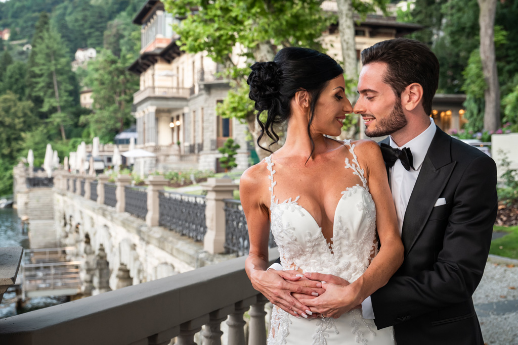 Fotografo Matrimonio Lago di Como Casta Diva Mandarin Ritratto di coppia al Mandarin Oriental Resort sul Lago di Como