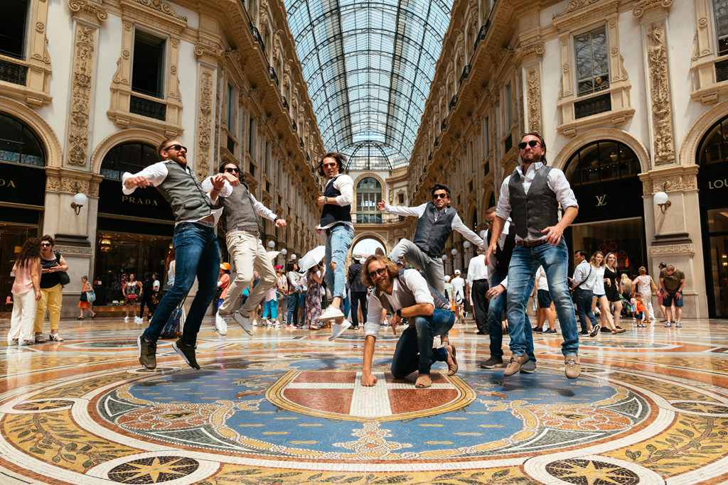 Fotografo Ritratto Gruppo Addio al Celibato Milano fotografo ritratto gruppo addio al celibato milano