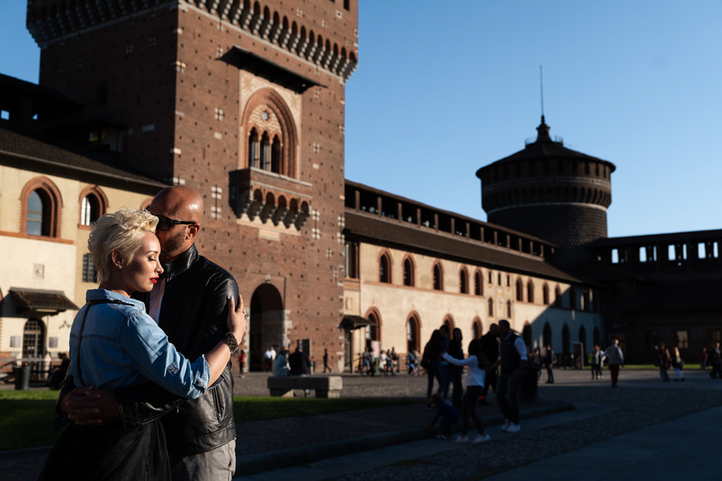 fotografo ritratto coppia milano duomo