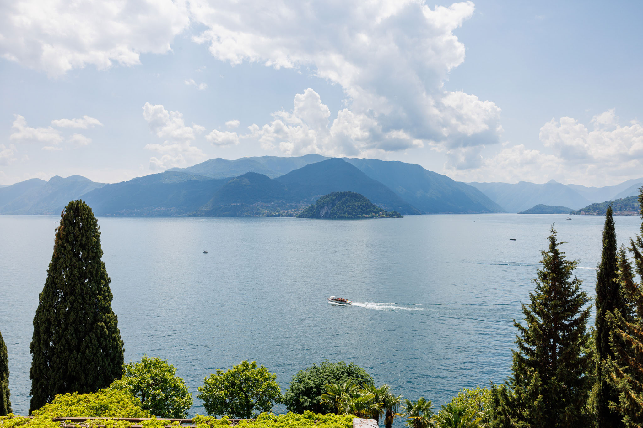 Destination Wedding Photographer Como Lake Paesaggio del luogo del matrimonio