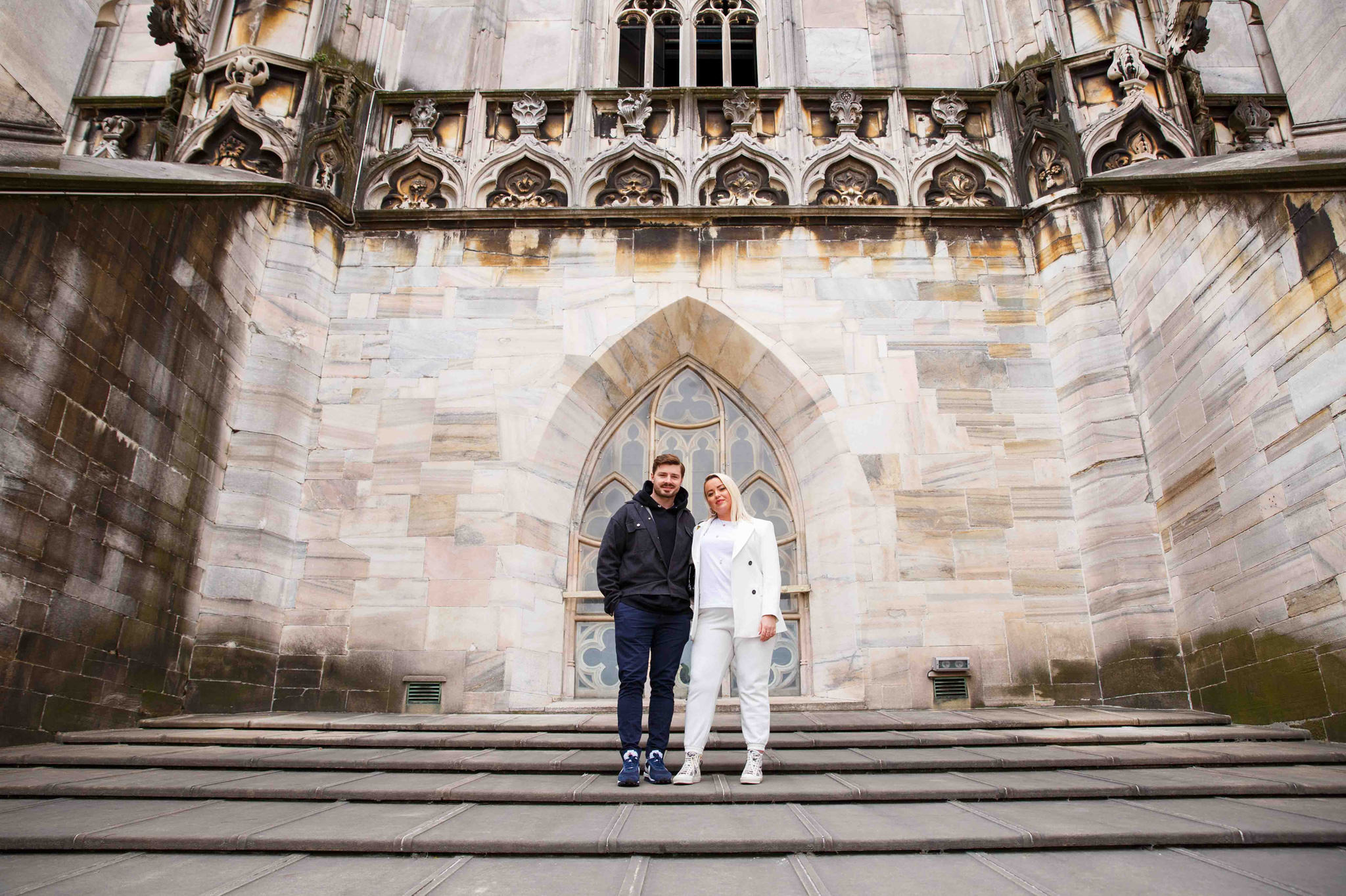 Fotografo WP Ben&Daniela Ritratto di coppia sopra al duomo di Milano