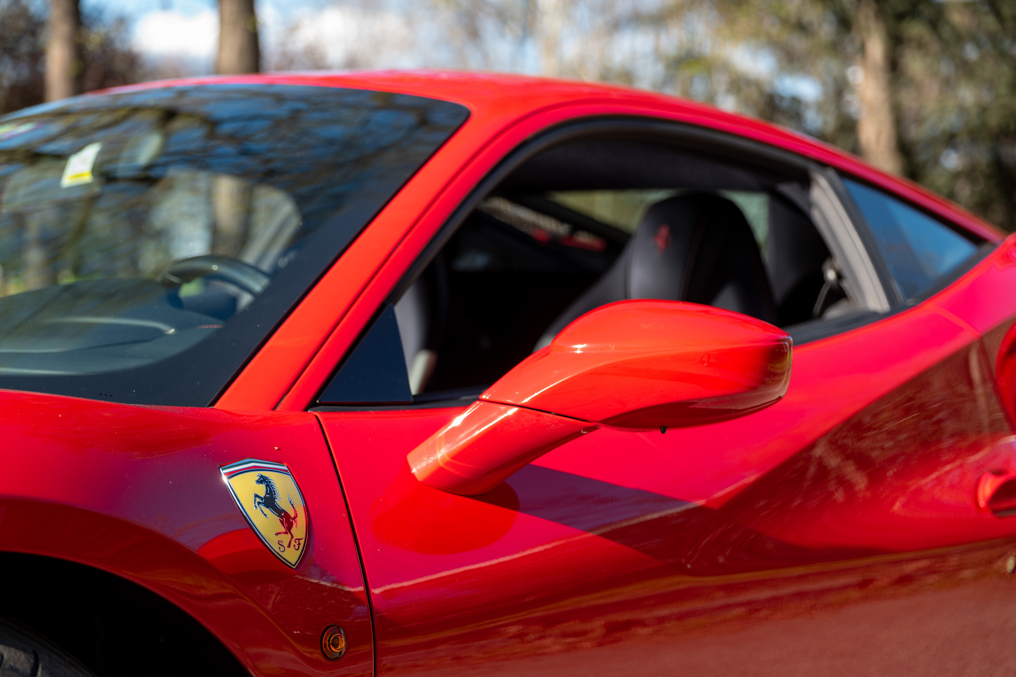 foto ritratto ambientato giuseppe catia Dettaglio di una ferrari