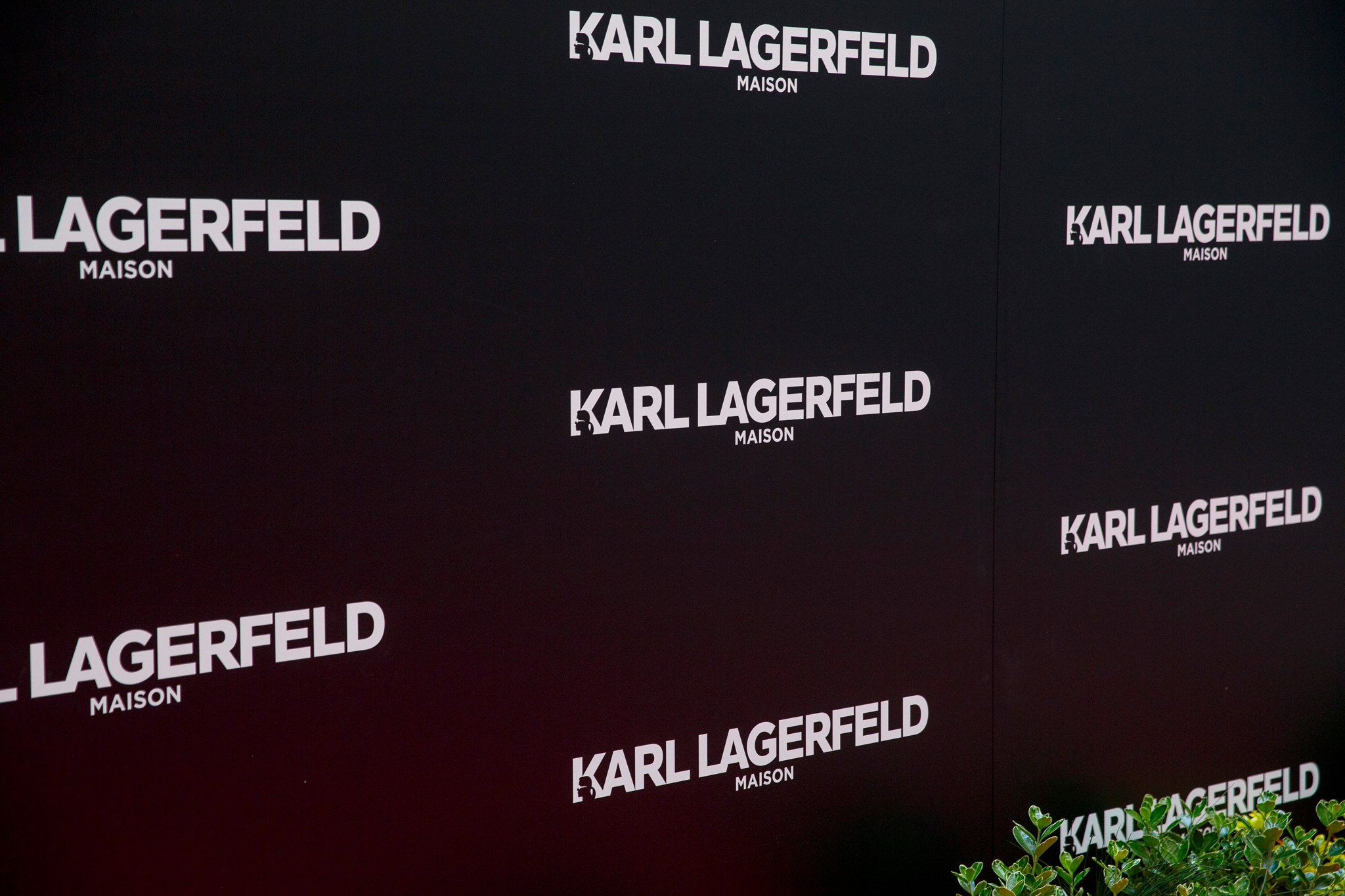 foto evento karl lagerfeld logo dell'evento evento karl lagerfeld