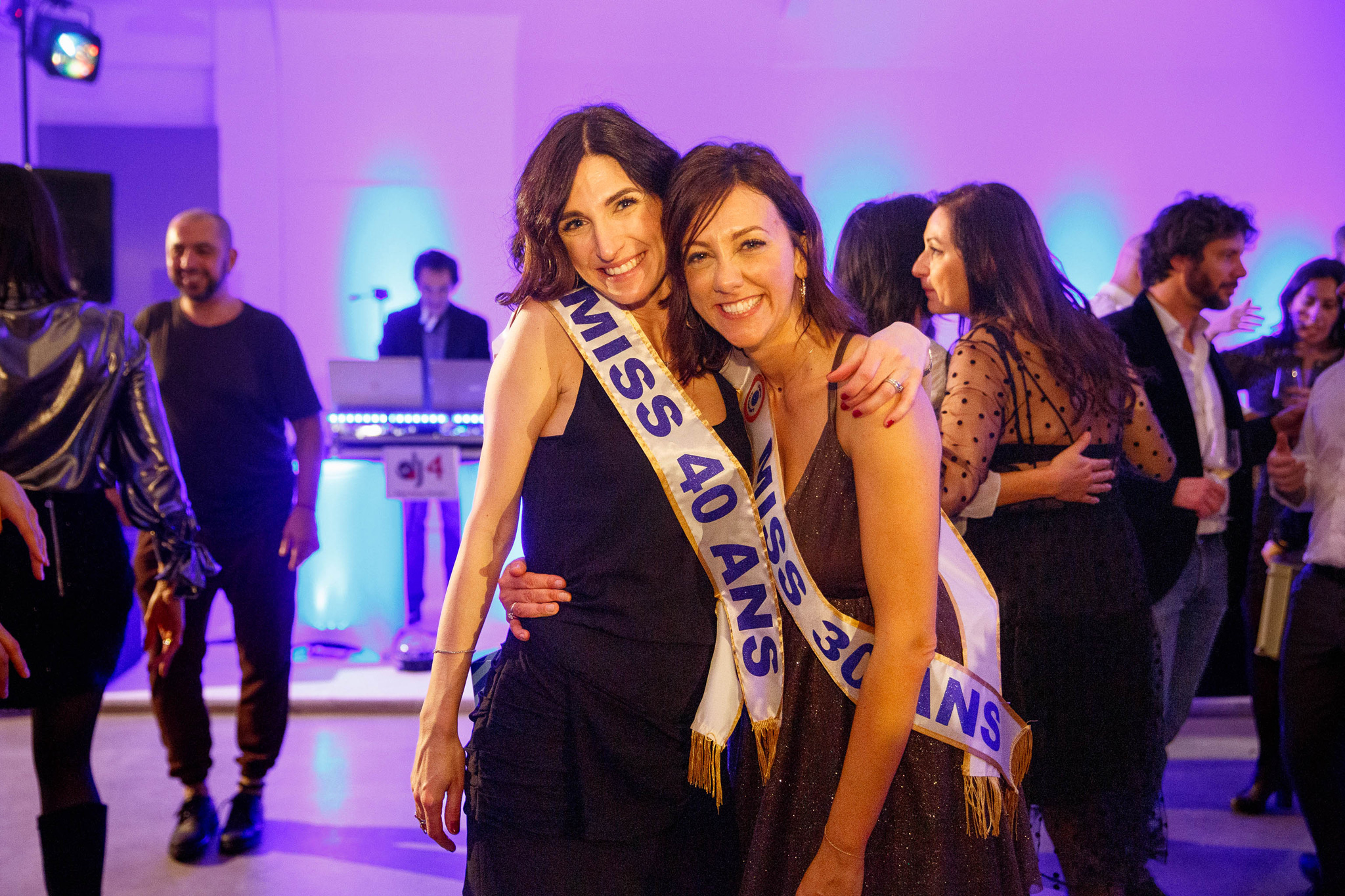 055-reportage-evento-compleanno-milano foto delle festeggiate al compleanno a milano