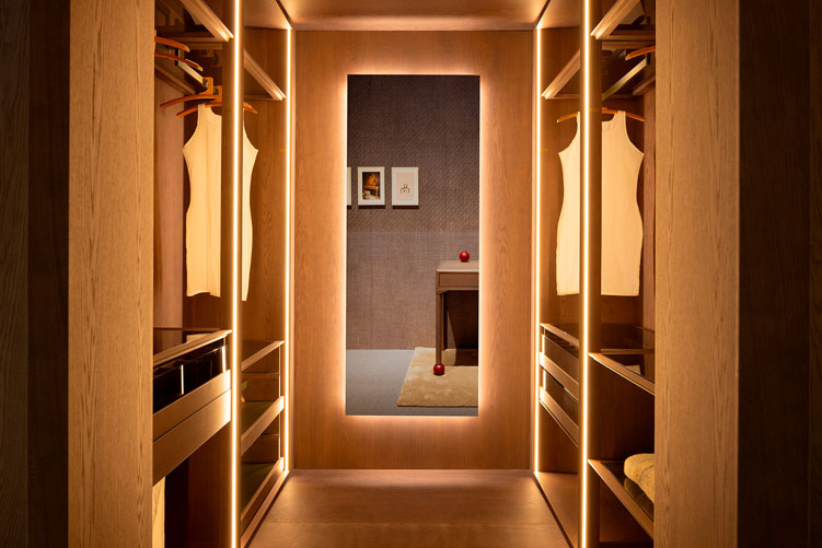 5-Salone-del-Mobile-Uecko-Interiors-Wardrobes