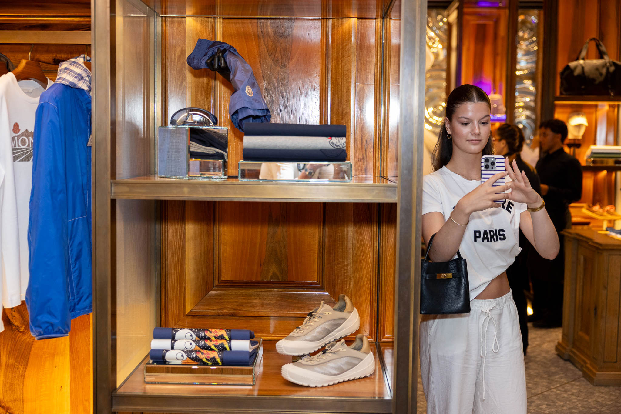 034-Fotografo-evento-esclusivo-luxury Moncler evento esclusivo Galleria Milano party